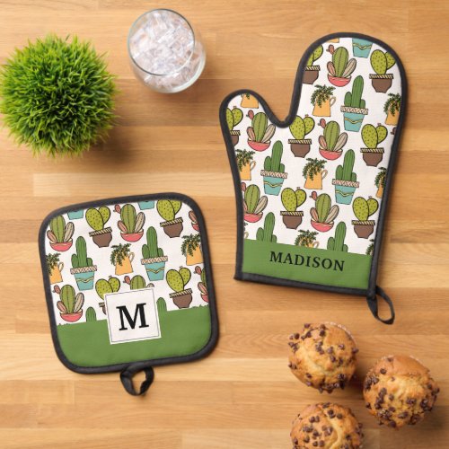 Indoor Cactus  Succulents In Pots Pattern Oven Mitt  Pot Holder Set