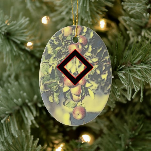 Ingwaz Viking Rune Yule Ornament - Hero! (Tree)