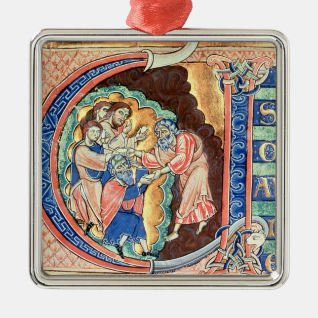 Initial Letter 'V'  Visio Abdie Metal Ornament (Front)