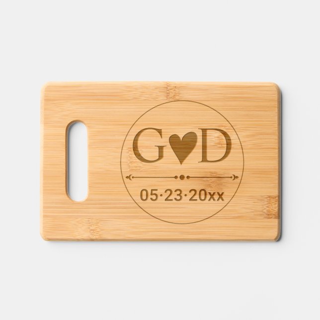 Initials, heart and divider weddding charcuterie engraved cutting board (Front)