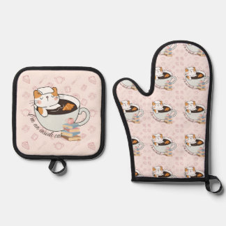 Inside Cat Spa Oven Mitt & Pot Holder Set