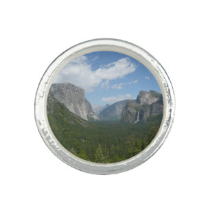 Inspiration Point in Yosemite National Park Ring