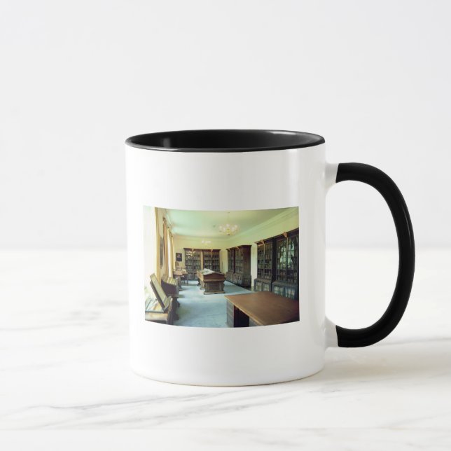 Interior view mug (Right)