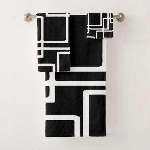 Interlocking White Squares Artistic Design Bath Towel Set