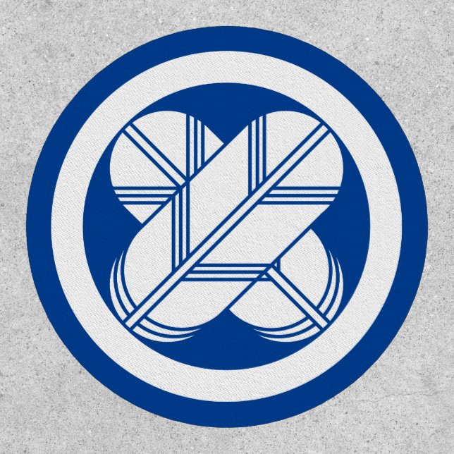 Intersecting hawk feathers in circle patch (Front)