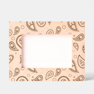 Intricate Floral Paisley Print Design Engraved Frames