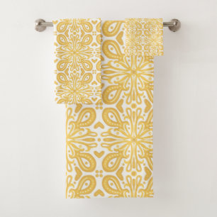 Intricate Swirls Geometric Print Pattern Bath Towel Set