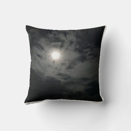 Introducing exquisite Dream Cloud Deluxe Pillow