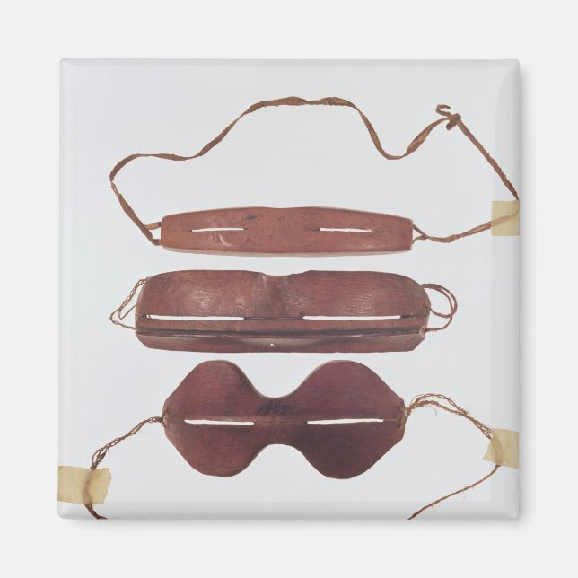 Inuit sun/snow 'glasses' magnet (Front)
