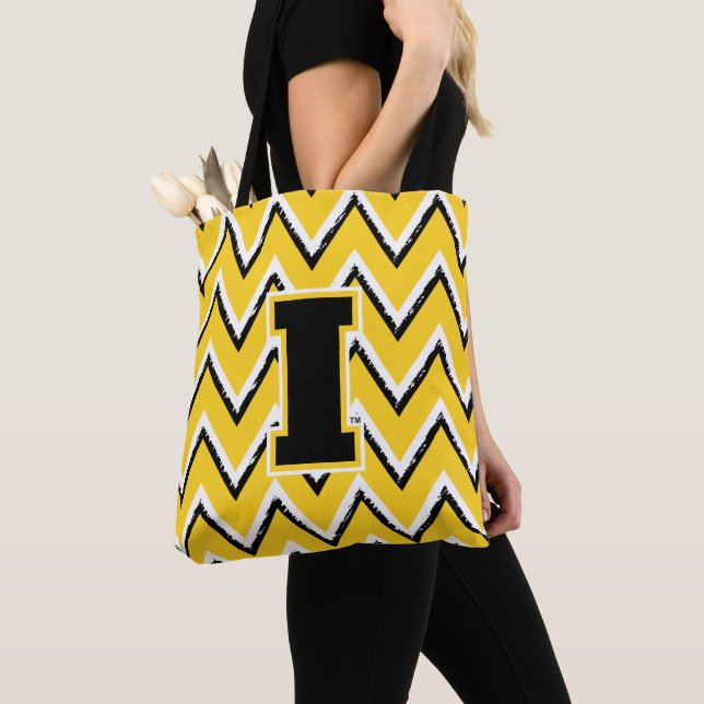 Iowa Sketchy Chevron Pattern Tote Bag (Close Up)
