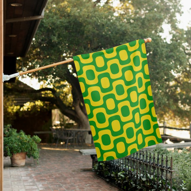 Ipanema Sidewalk Pattern, Beach Pattern, Brazil House Flag (In SItu)