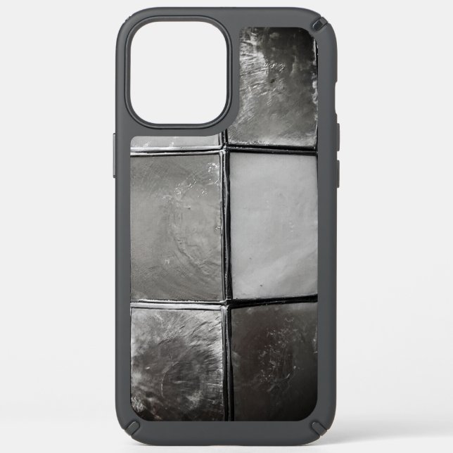 iphone speck case (Front)