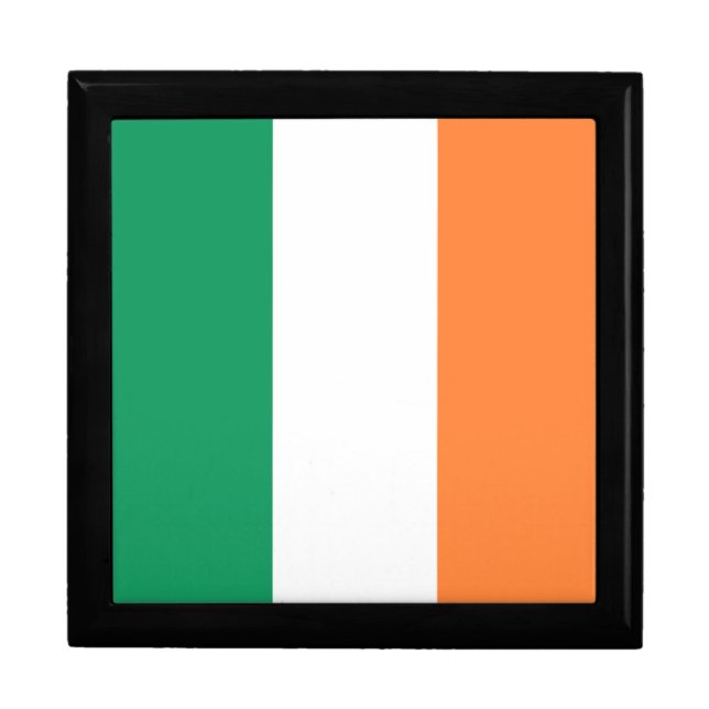 Ireland Flag: Irish Banner, Free UK Gift Box (Front)