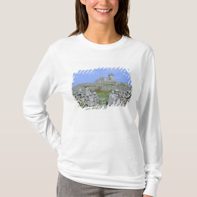 Ireland, Inishmore, Aran Island, Dun Aengus Fort T-Shirt (Front)