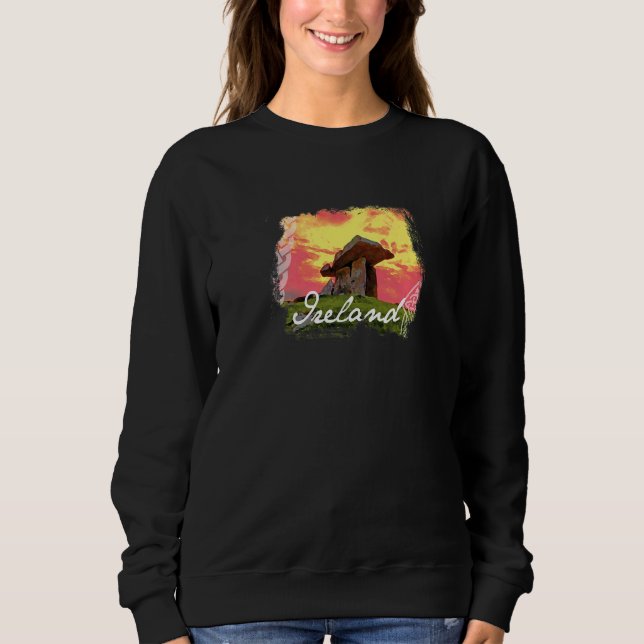 Ireland Landmark Poulnabroune Dolmen Sunset Irelan Sweatshirt (Front)