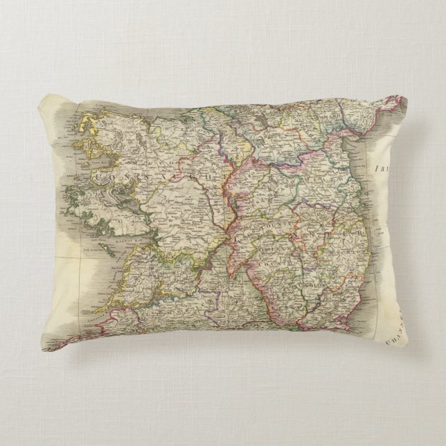 Ireland map accent pillow (Front)