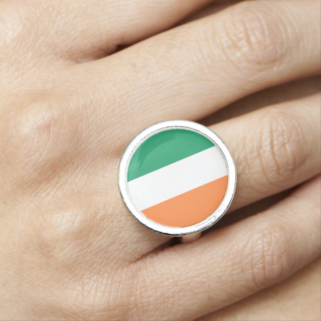Ireland National Flag, Irish standard, Banner Ring (In Situ)