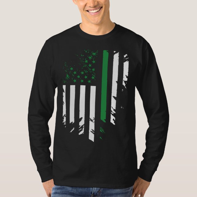 Irish American Flag St Patrick s Day T-Shirt (Front)
