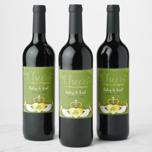 Irish Claddagh Heart Wedding Wine Label