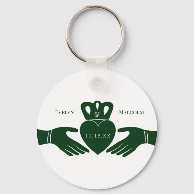 Irish Claddagh Ring Simple Graphic Green Wedding Keychain (Front)