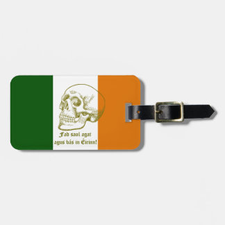 Irish Flag With Human Skull Drawing Luggage Tag