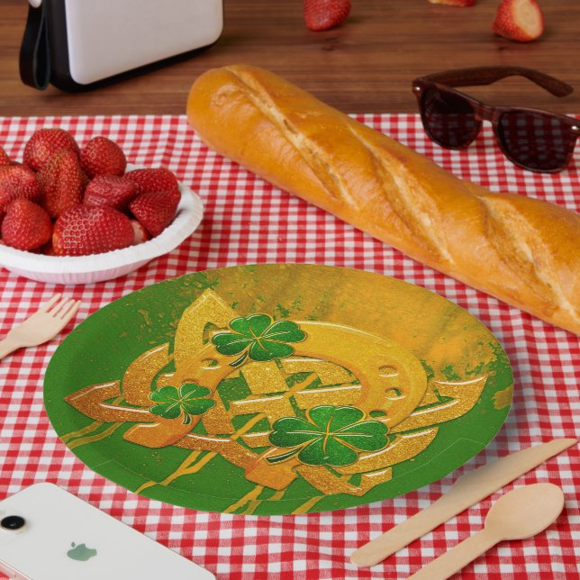 Irish Fun 3D Whimsey  Paper Plates (Picnic)