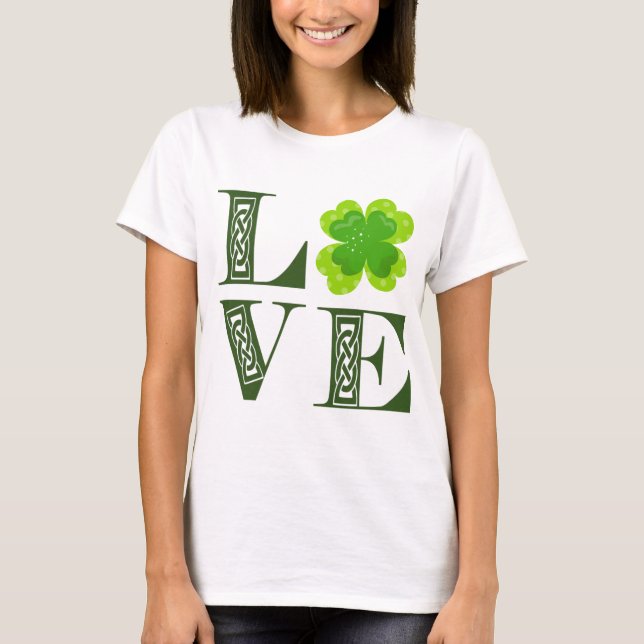 Irish Green Clover Shamrock Celtic Knot LOVE T-Shi T-Shirt (Front)