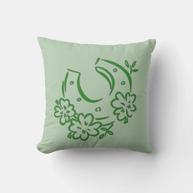 Irish Horseshoe Outdoor Pillow (Front)