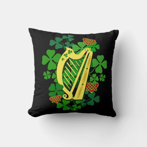 IrishIreland Shamrock Harp Celtic heart black Throw Pillow