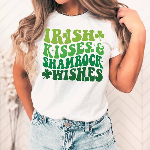 Irish Kisses  Shamrock Wishes Retro St Pats Day T_Shirt