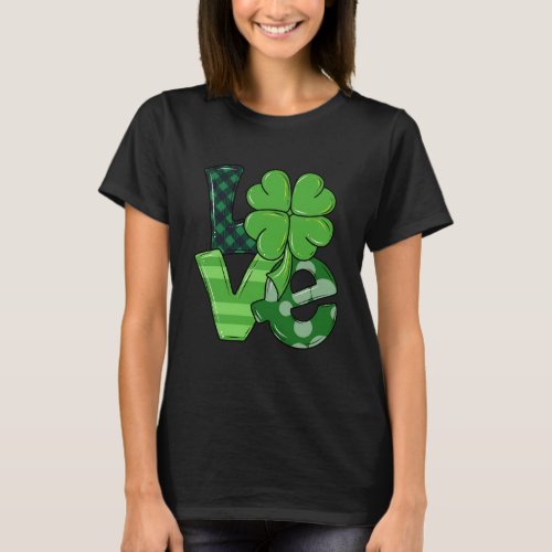 Irish Love St Patricks Day Shamrock Green Plaid T_Shirt