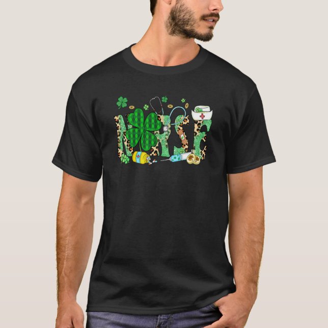 Irish Nurse Stethoscope Scrub St Patricks Day Nurs T-Shirt (Front)