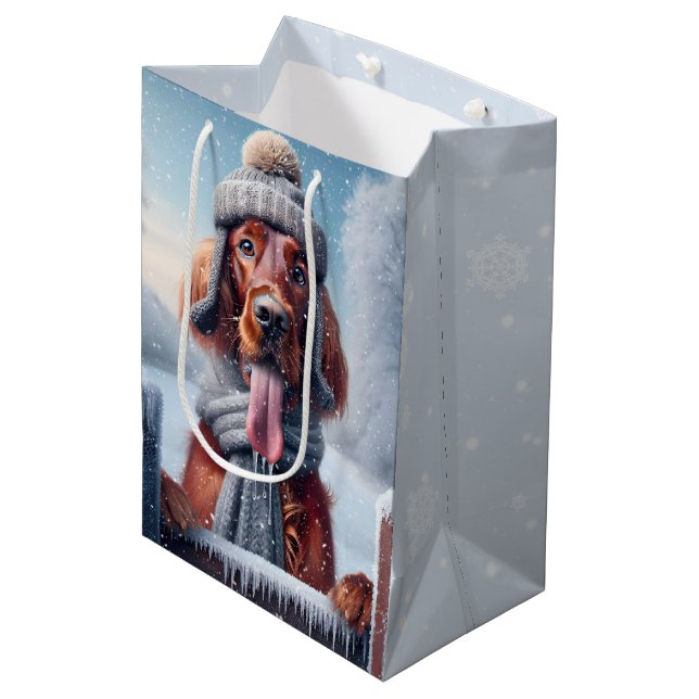 Irish Setter In Snowflakes Medium Gift Bag (Front Angled)