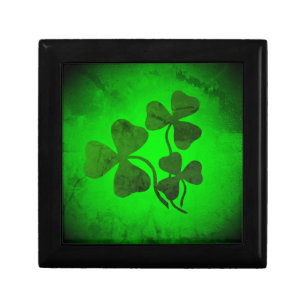 Irish shamrock/green clover, Ireland green glow Gift Box