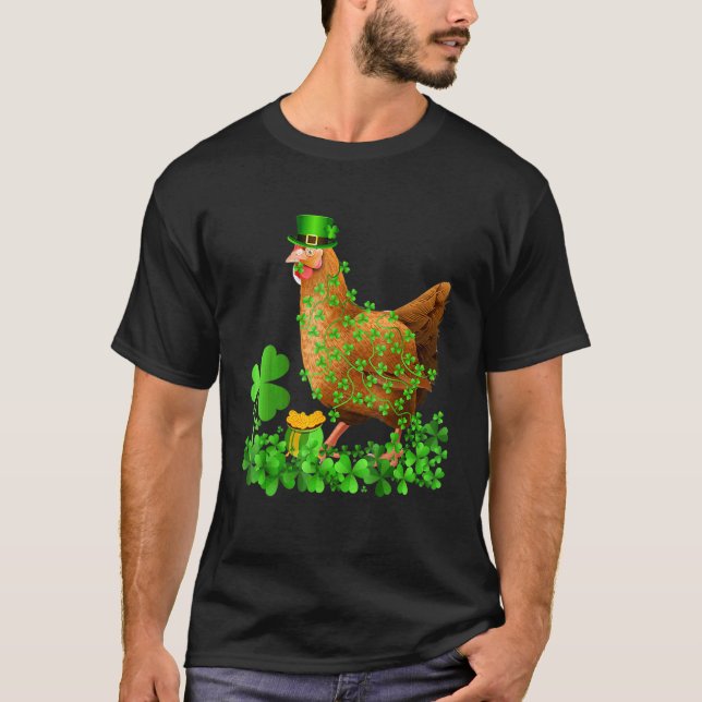 Irish Shamrock Leaf Leprechaun Hat Chicken St Patr T-Shirt (Front)