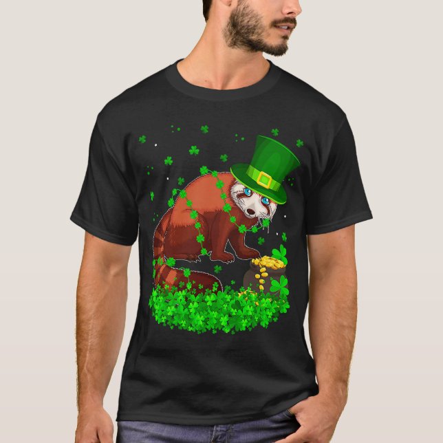 Irish Shamrock Leprechaun Red Panda St Patrick's D T-Shirt (Front)