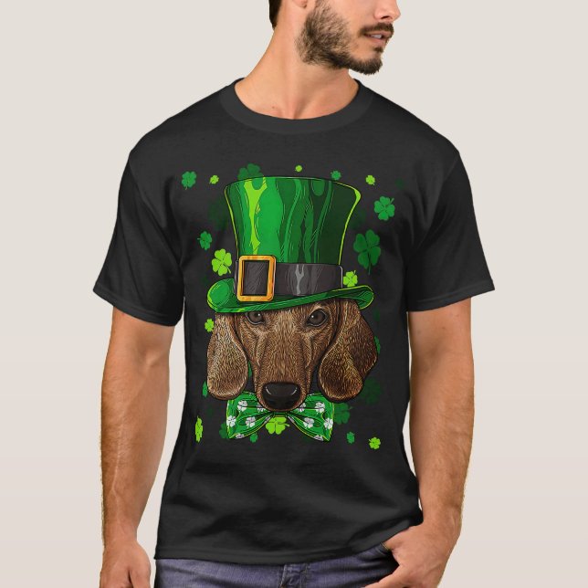 Irish Shamrock St Patrick's Day Dachshund Cool T-Shirt (Front)