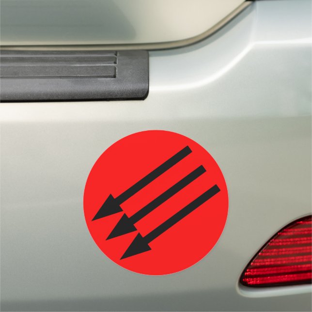 Iron Front Three Arrow Car Magnet (In Situ)
