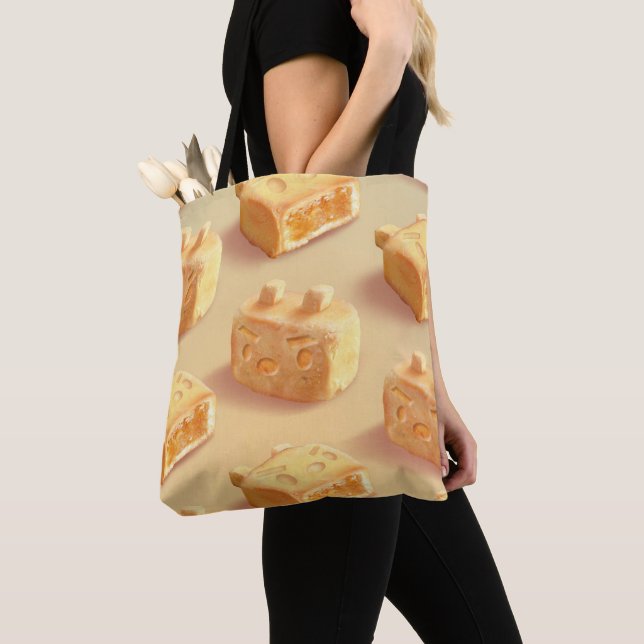 Iron T: Taiwanese Pineapple Cake Pattern Tote Bag (Close Up)