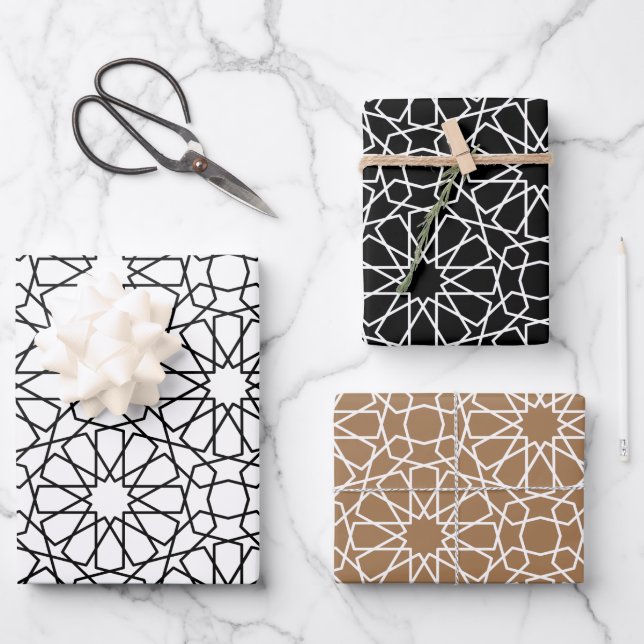 Islamic Arabesque Pattern Gift Wrapping Paper (Front)
