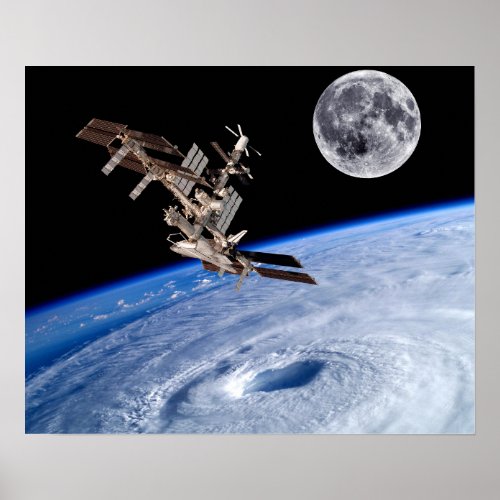 ISS mit Erde Mond und Hurrikane im Hintergrund Poster