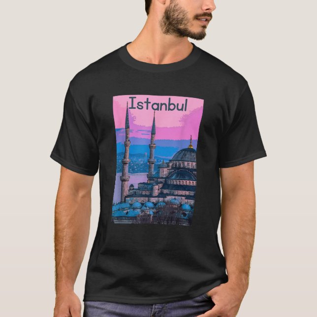 Istanbul Turkey Souvenir  T-Shirt (Front)