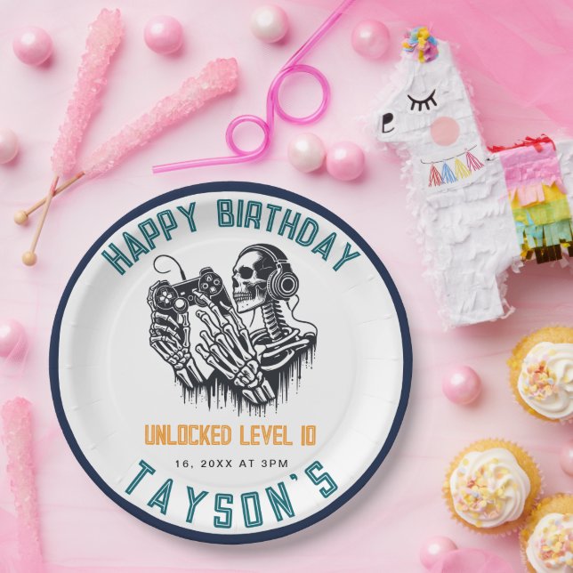 It’s Game On Skull  – Video Game Birthday Paper Plates (Party)