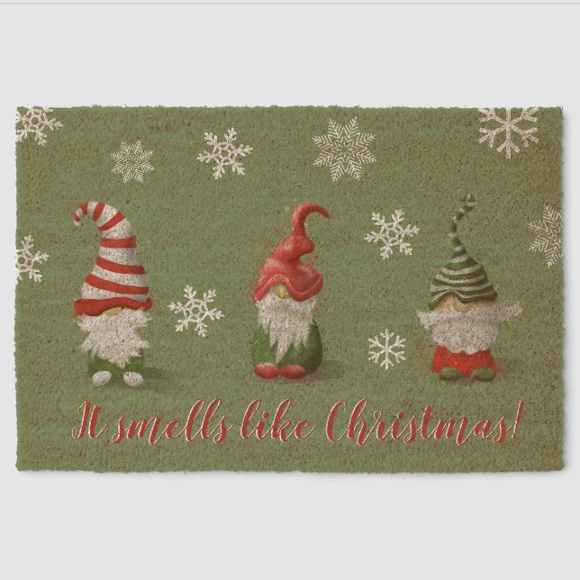 It smells like Christmas - three gnomes Fiber Doormat (Front)