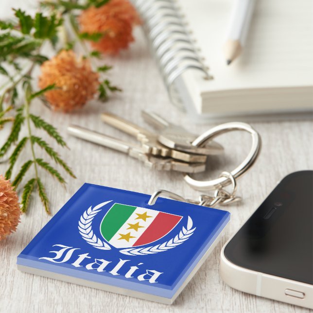 Italia Crest Keychain (Front Right)