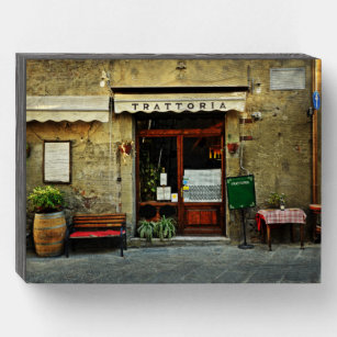 Italian restaurant wooden box sign