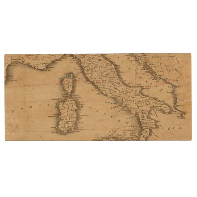 Italy 18 wood USB flash drive (Front)