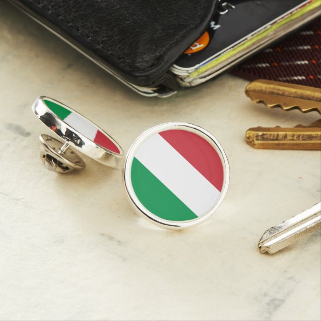 Italy Flag Lapel Pin (In Situ)