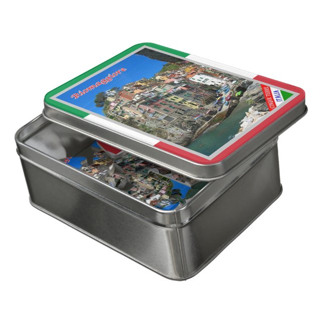 Italy - Liguria - Cinque Terre - Riomaggiore - Jig Jigsaw Puzzle (Lid Open)
