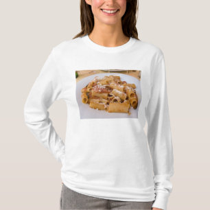 Italy, Positano. Display plate of rigatoni. T-Shirt